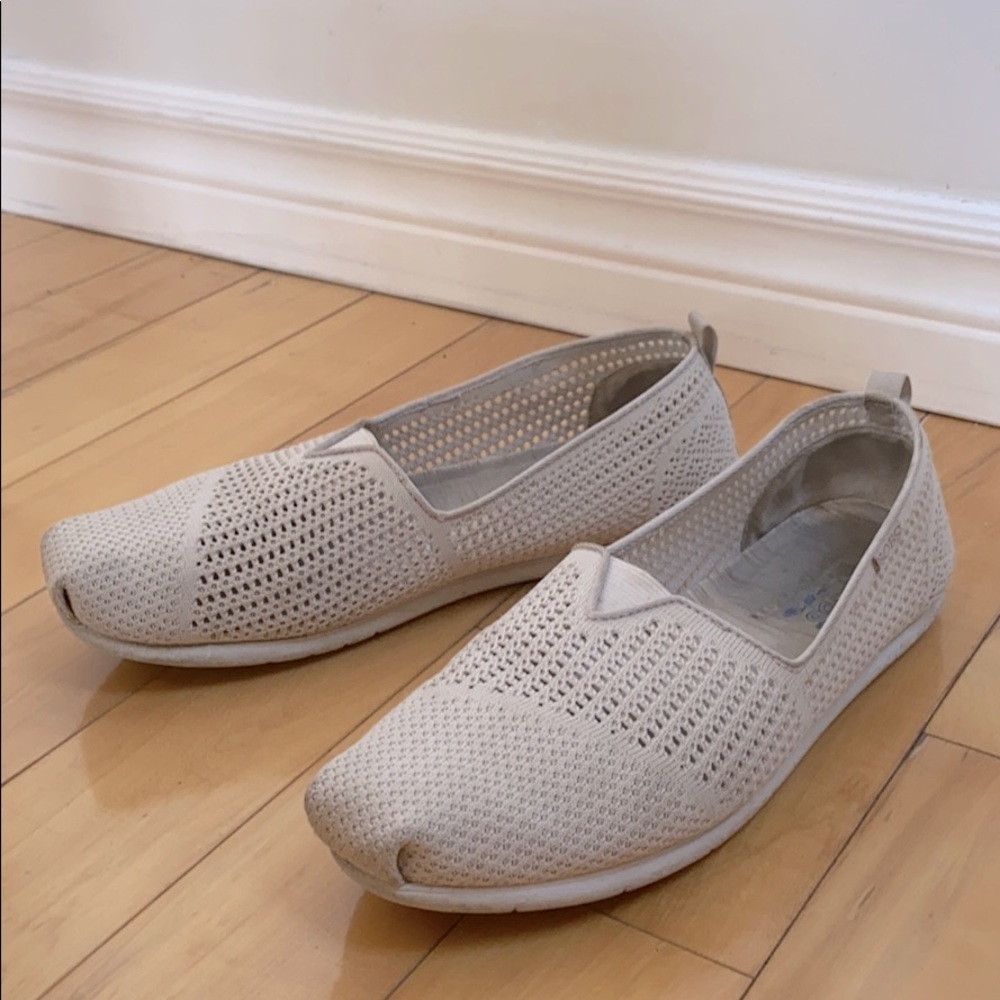 Bobs Skechers Flat Beige Shoes, size 10